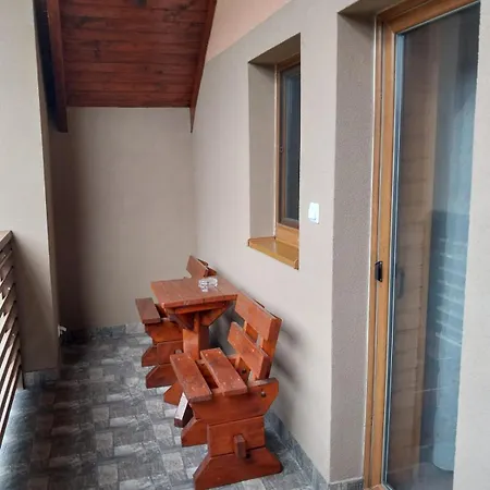 верховинська хата *