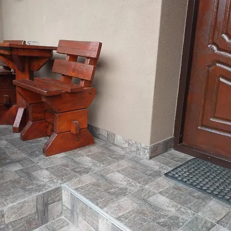 верховинська хата ゲストハウス イズキ