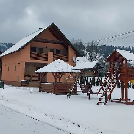 верховинська хата Izki